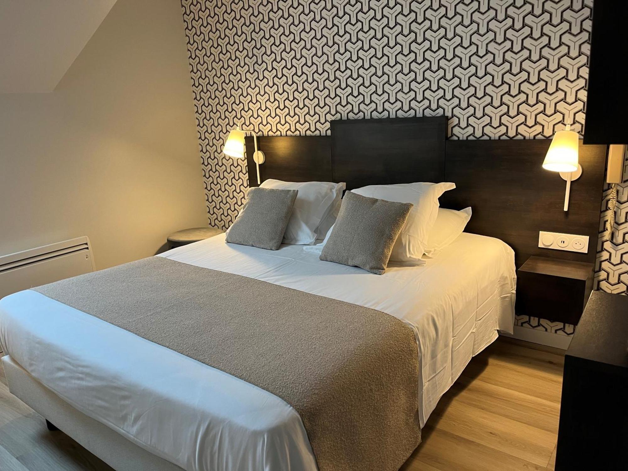 Logis - De La Baie De Somme Hotel 3*