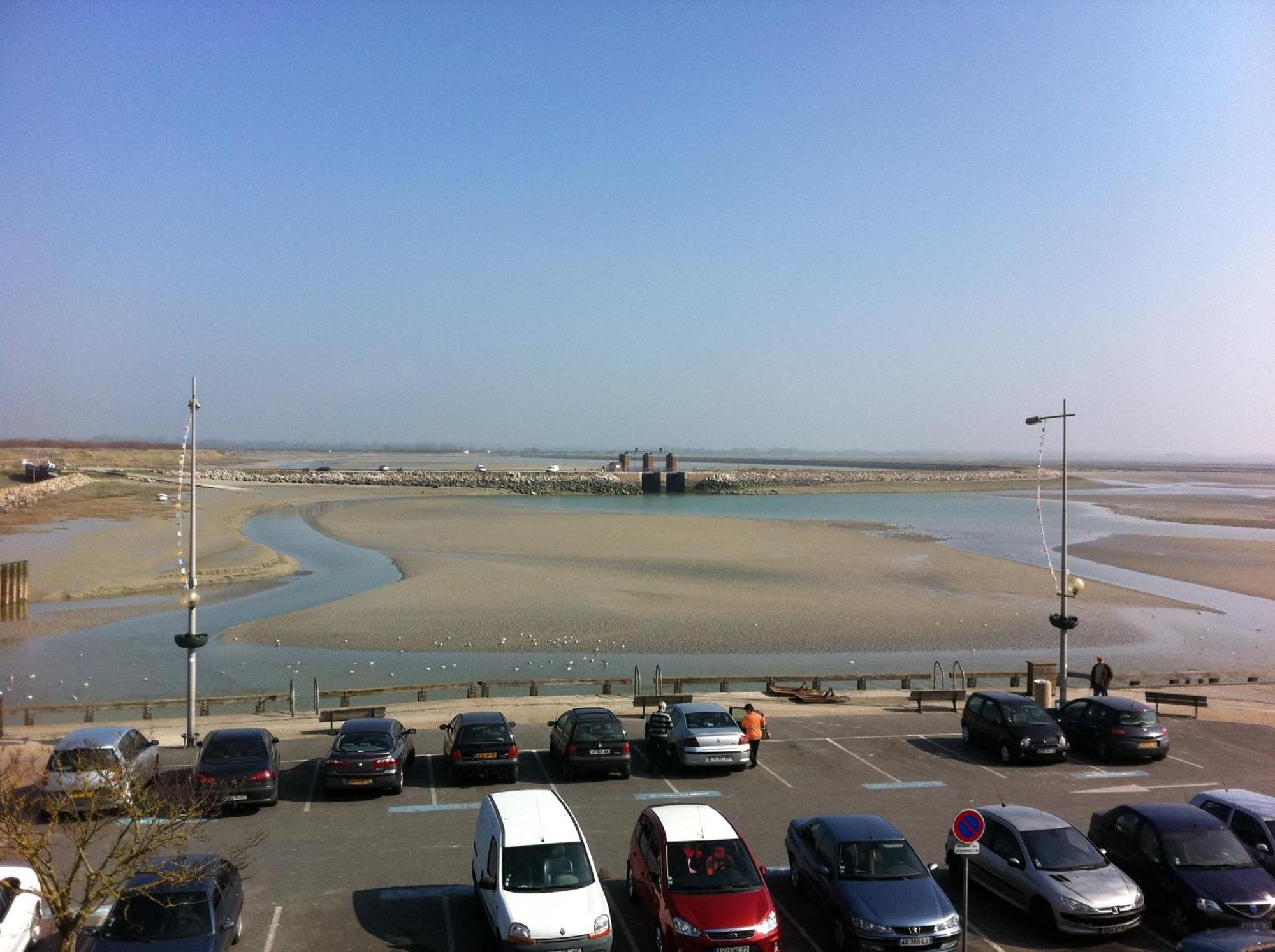 Hotel Logis - De La Baie De Somme 3*